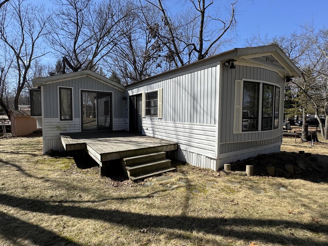 2-148 Woodhaven Lakes, Sublette, IL 61367