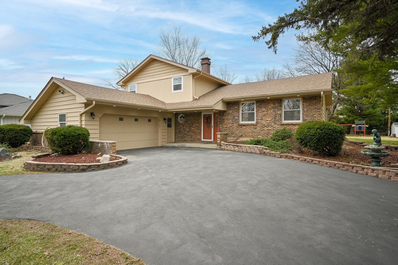 [Address Hidden by Seller], Naperville, IL 60565