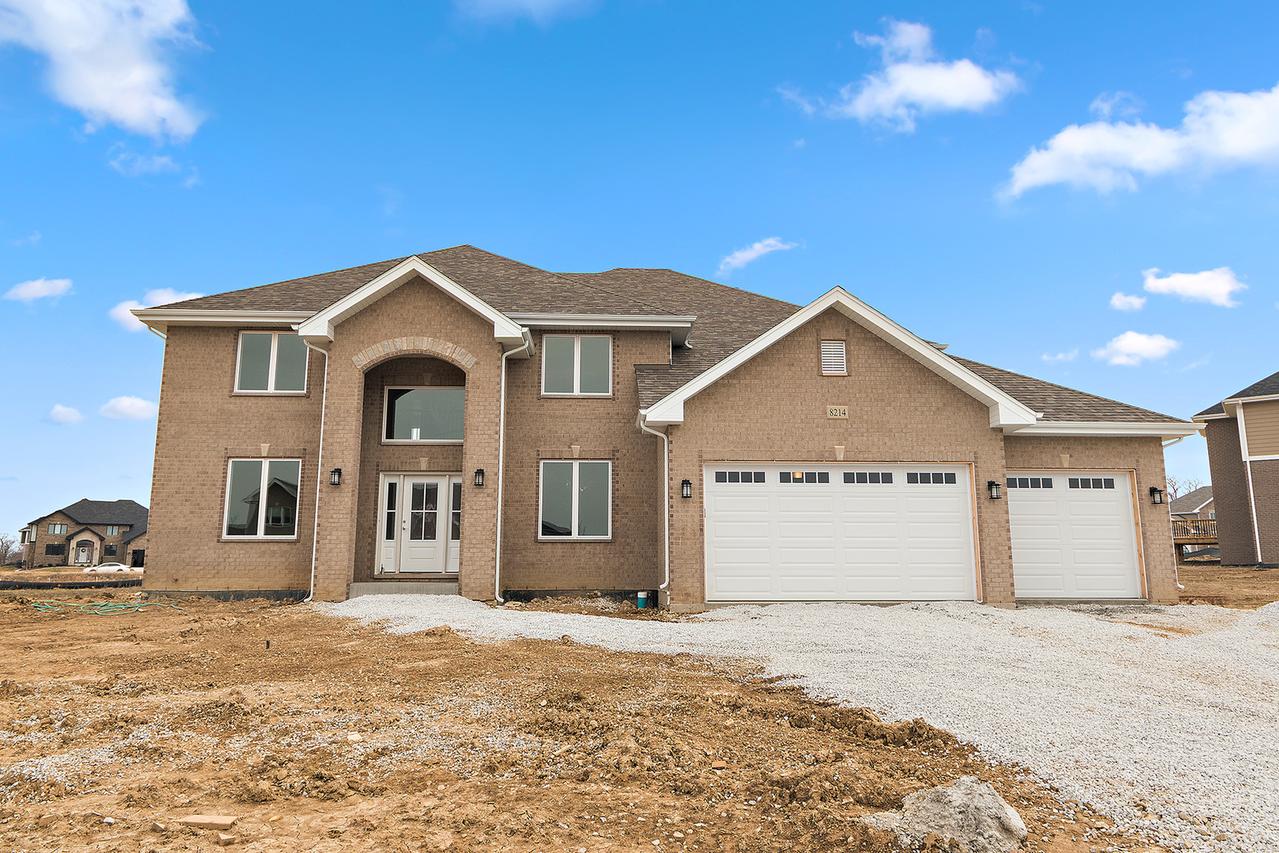 8214 S Stanley Tr., Frankfort, IL 60423