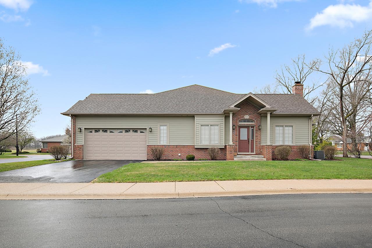 738 River Place Dr., Bourbonnais, IL 60914