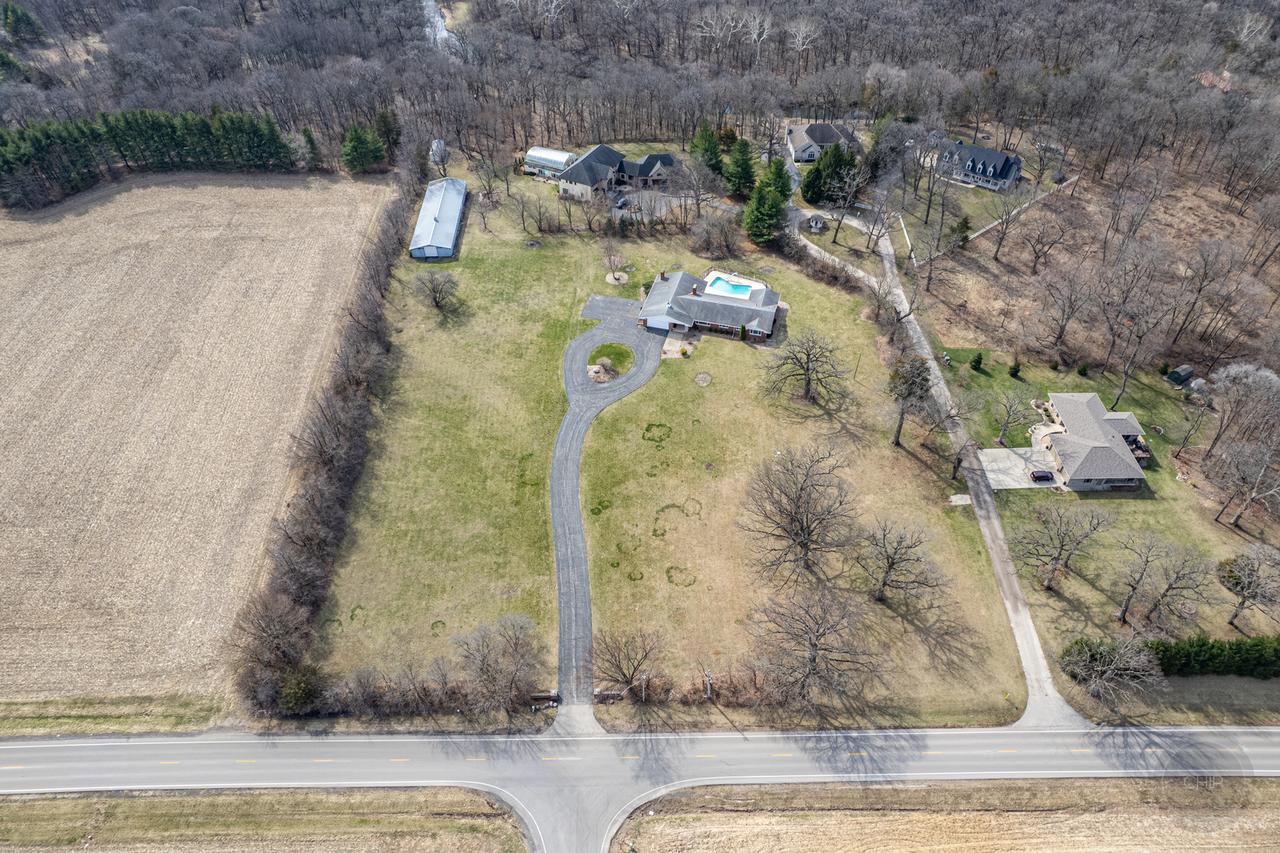 15600 Griswold Springs Rd., Plano, IL 60545