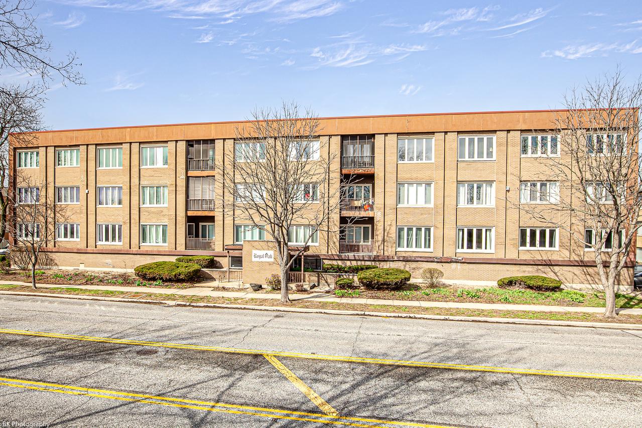 [Address Hidden by Seller], Oak Lawn, IL 60453