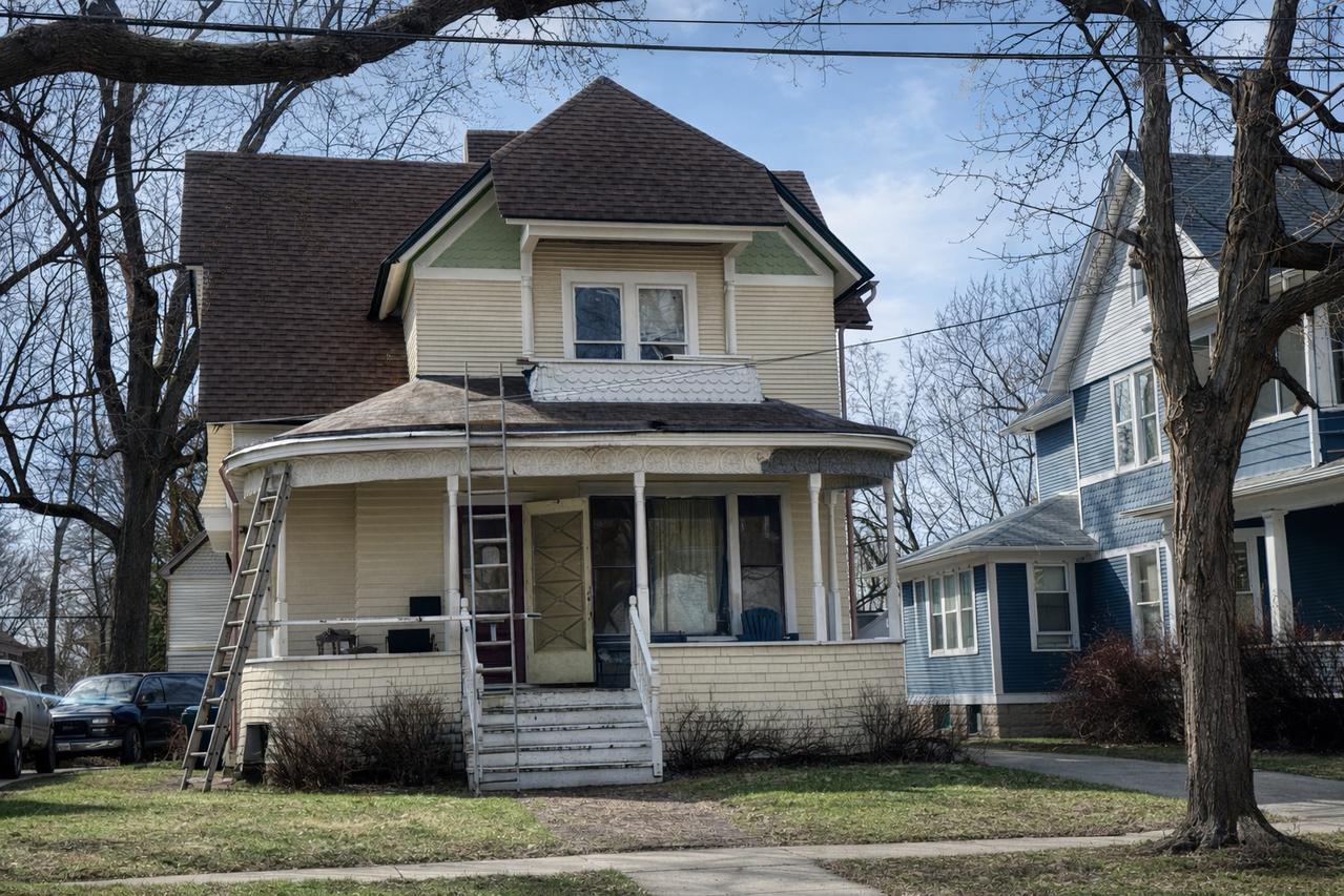 [Address Hidden by Seller], Aurora, IL 60506