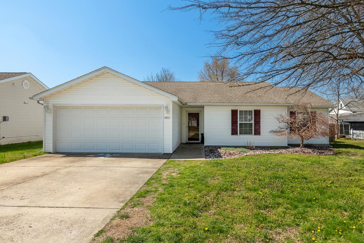 1802 Bridge St., Marion, IL 62959