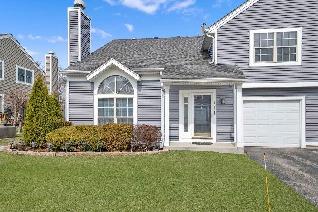 1390 N Knollwood Dr., Palatine, IL 60067