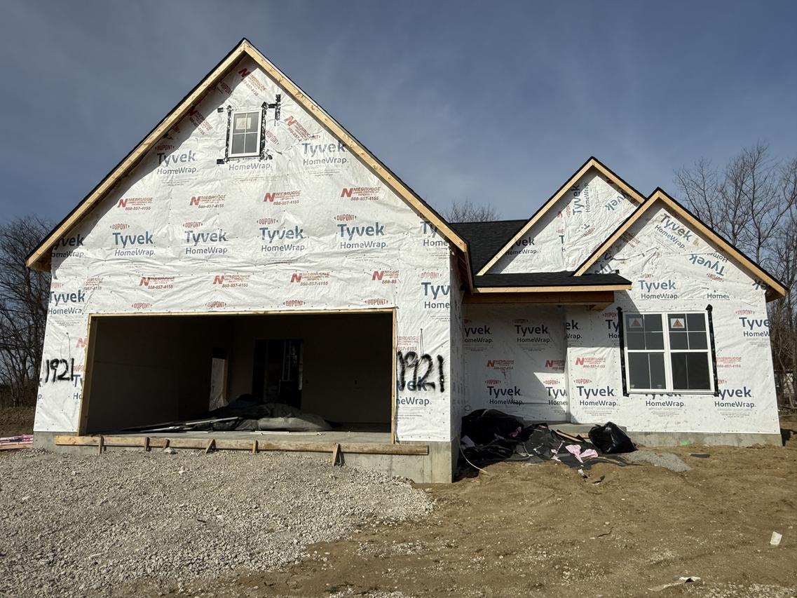 1921 S Stone Creek Blvd., Urbana, IL 61802