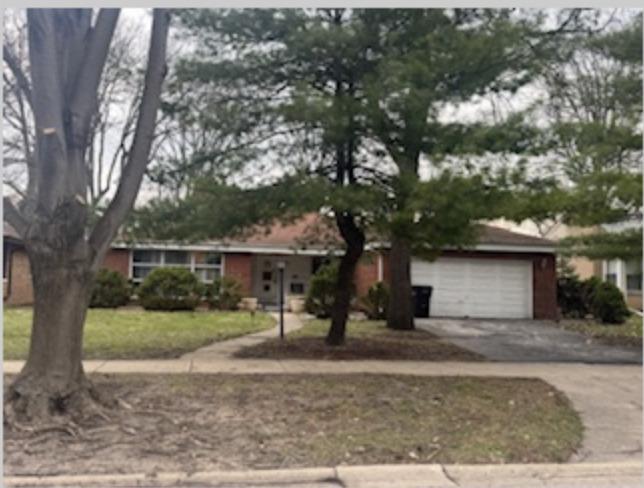 4916 Morse Ave., Skokie, IL 60077