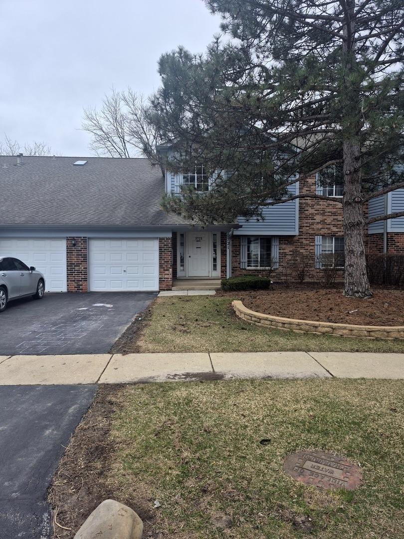 1721 Chesapeake Ln. #2, Schaumburg, IL 60193