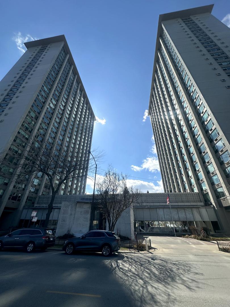 3600 N Lake Shore Dr. #1624, Chicago, IL 60613