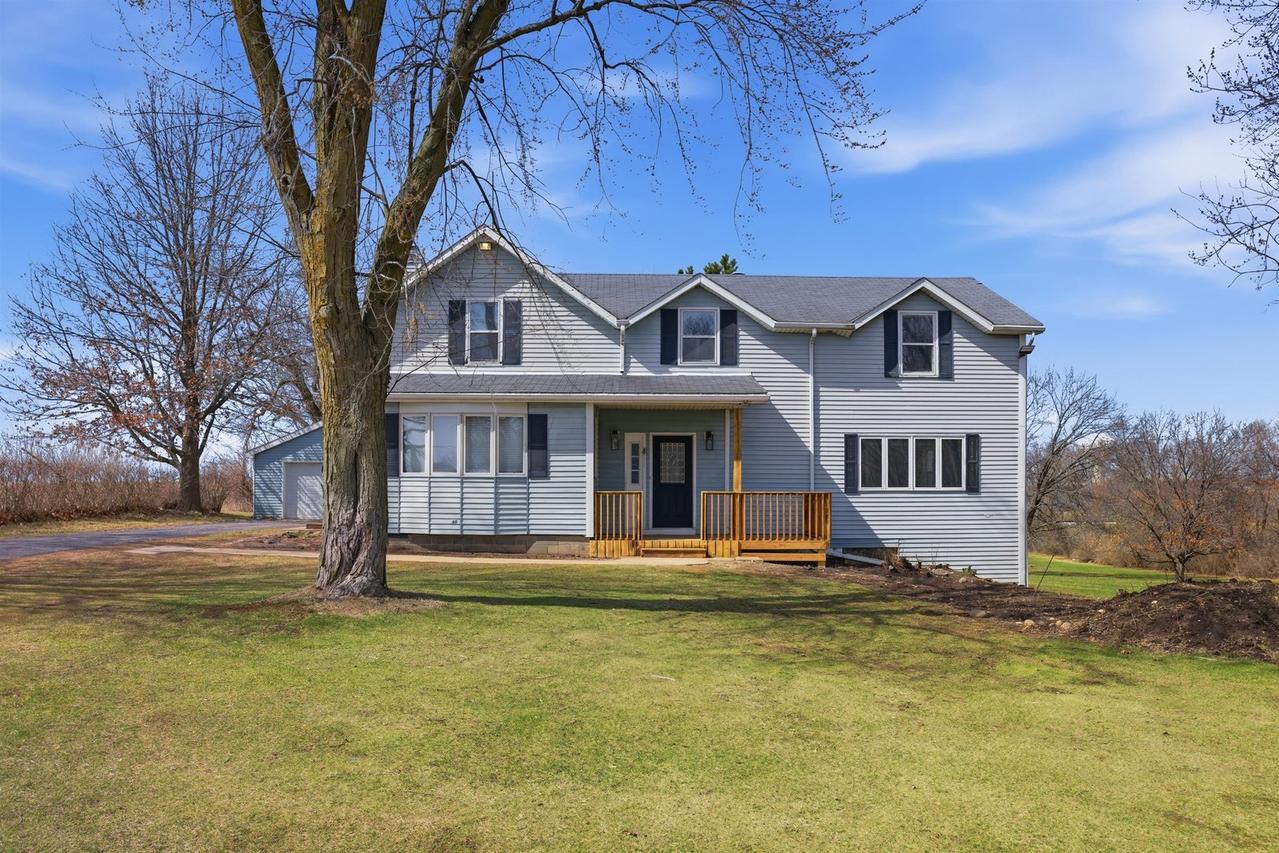 17N620 Ketchum Rd., Hampshire, IL 60140