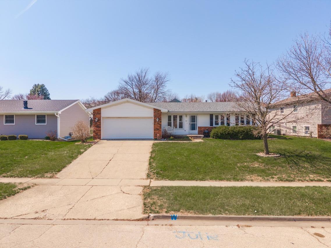 [Address Hidden by Seller], Bloomington, IL 61704