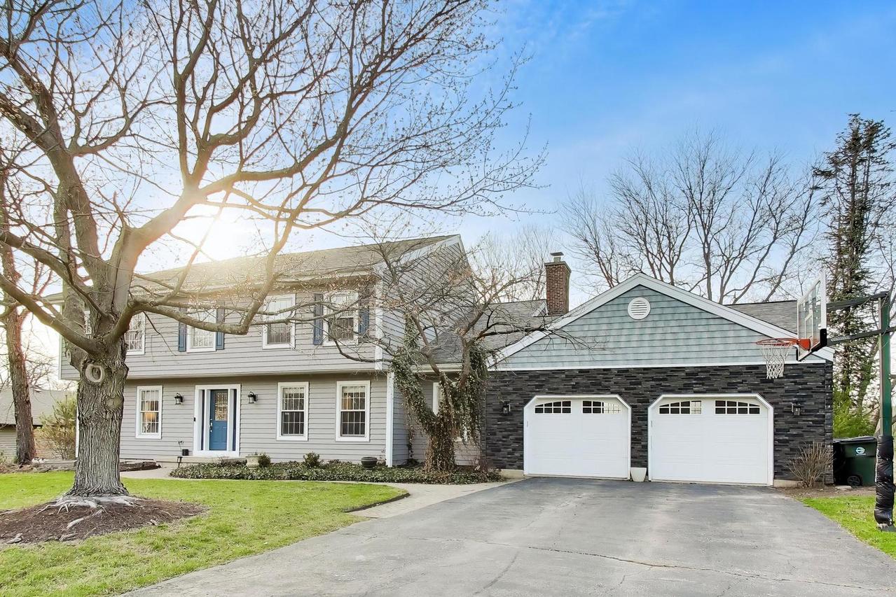 924 Glen Oak Dr., Sleepy Hollow, IL 60118