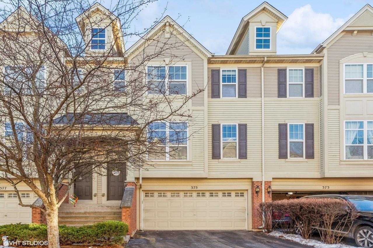 375 N Commerce St., Aurora, IL 60504