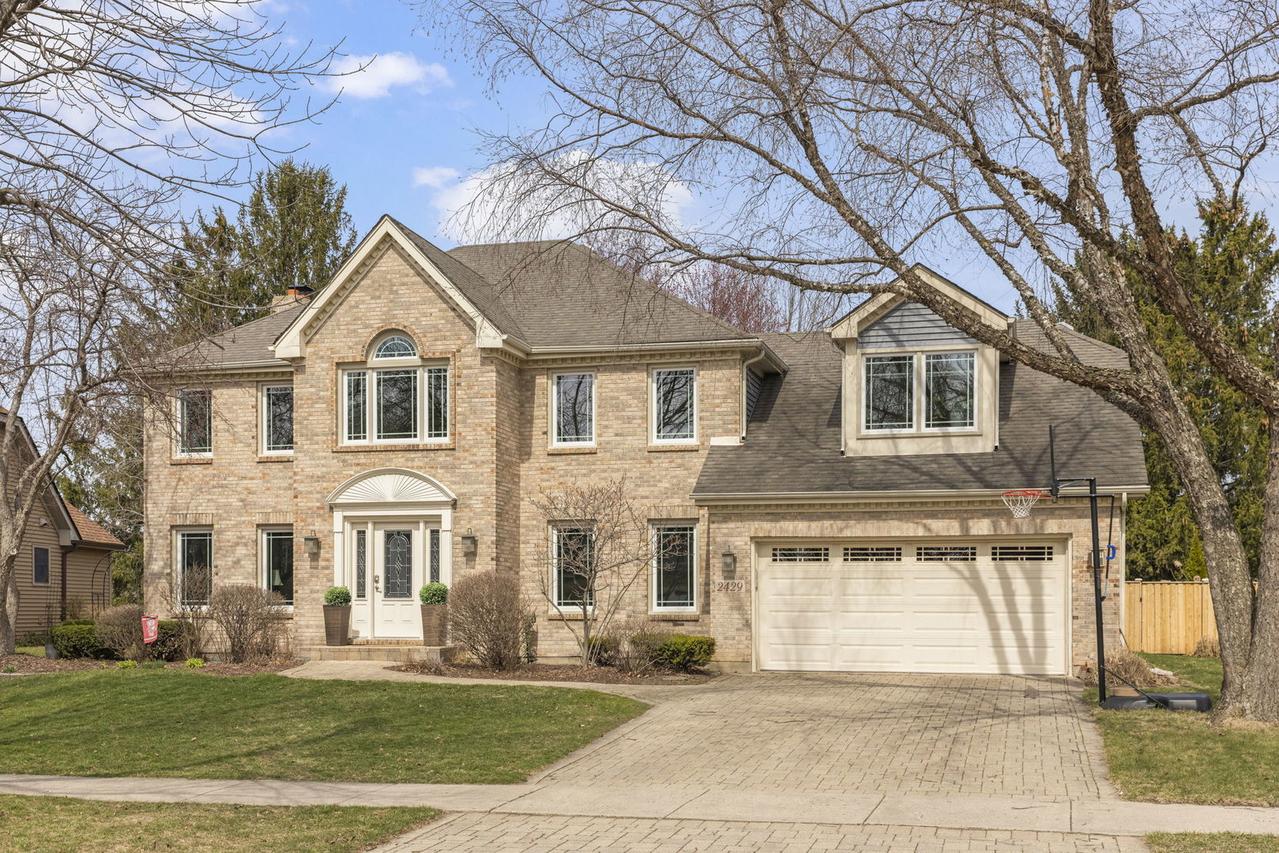 2429 Rio Grande Cir., Naperville, IL 60565