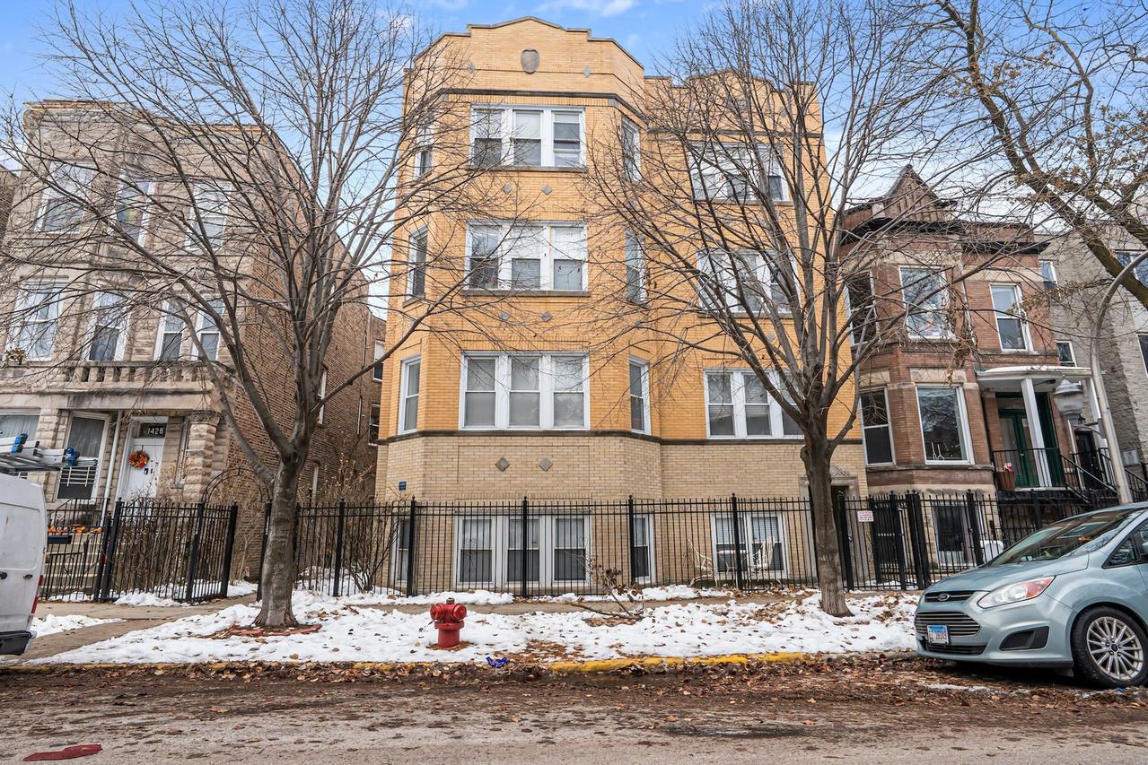 1432 N Maplewood Ave. #203, Chicago, IL 60622