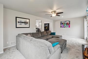 1628 Hilton Head Dr., Naperville, IL 60563