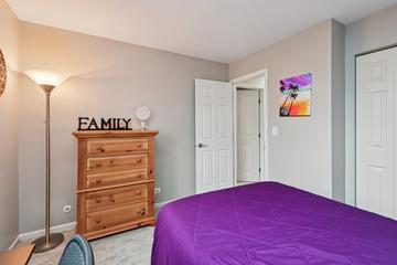1628 Hilton Head Dr., Naperville, IL 60563