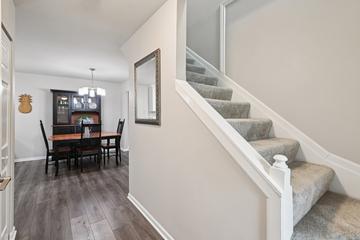 1628 Hilton Head Dr., Naperville, IL 60563