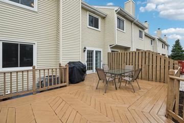 1628 Hilton Head Dr., Naperville, IL 60563