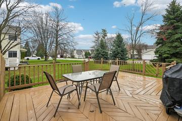 1628 Hilton Head Dr., Naperville, IL 60563