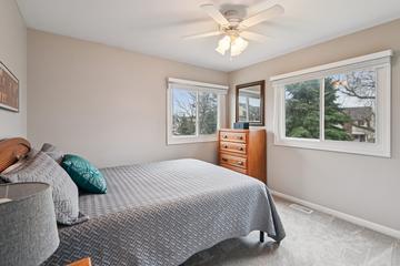 1628 Hilton Head Dr., Naperville, IL 60563