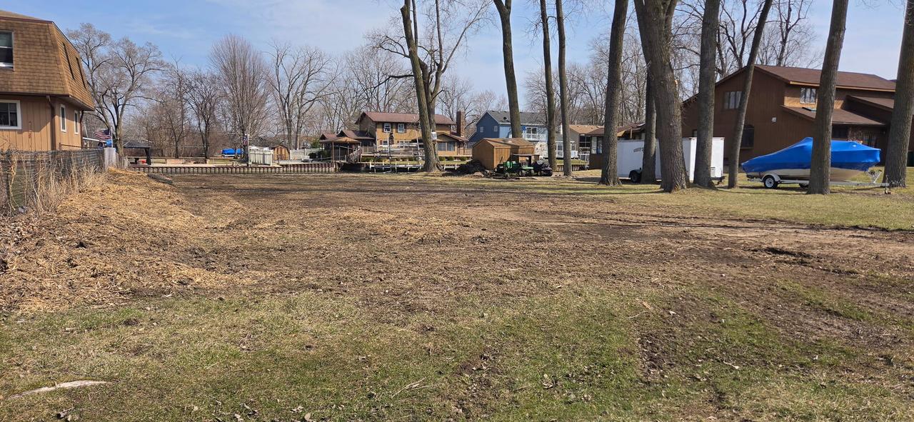 609 Monterrey Ter., Mchenry, IL 60050