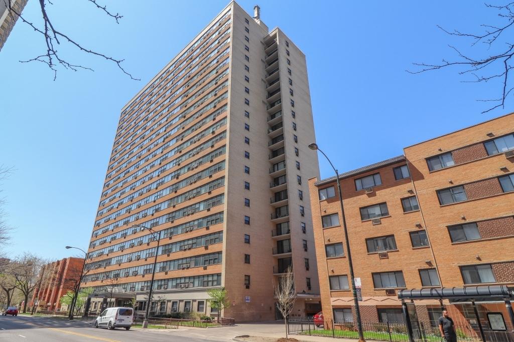 6030 N Sheridan Rd. #2011, Chicago, IL 60660