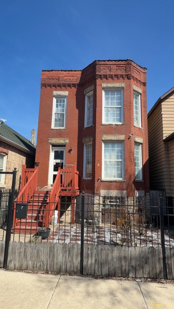 [Address Hidden by Seller], Chicago, IL 60617