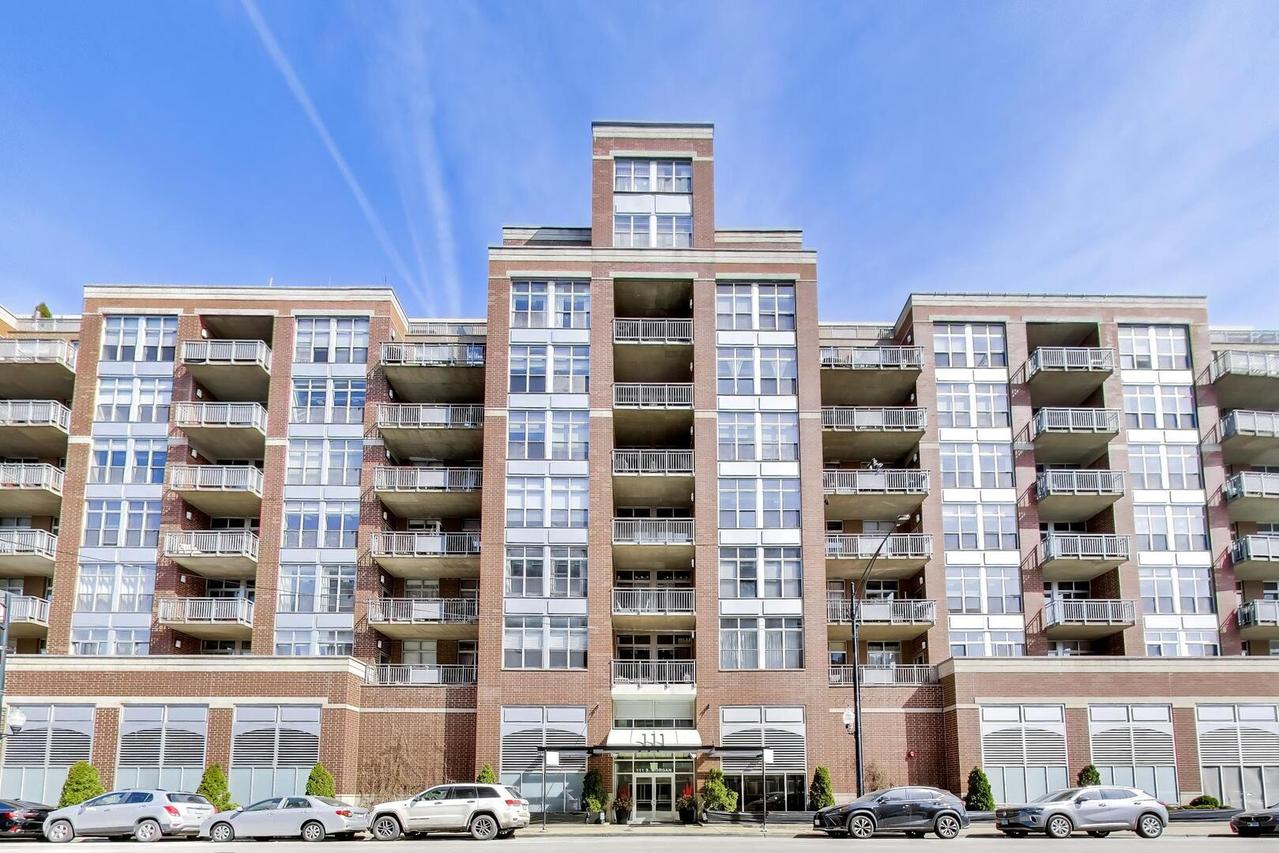 111 S Morgan St. #703, Chicago, IL 60607