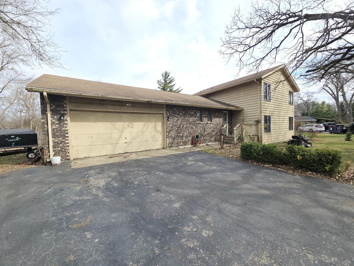 26189 N Geraldine Ln., Port Barrington, IL 60010