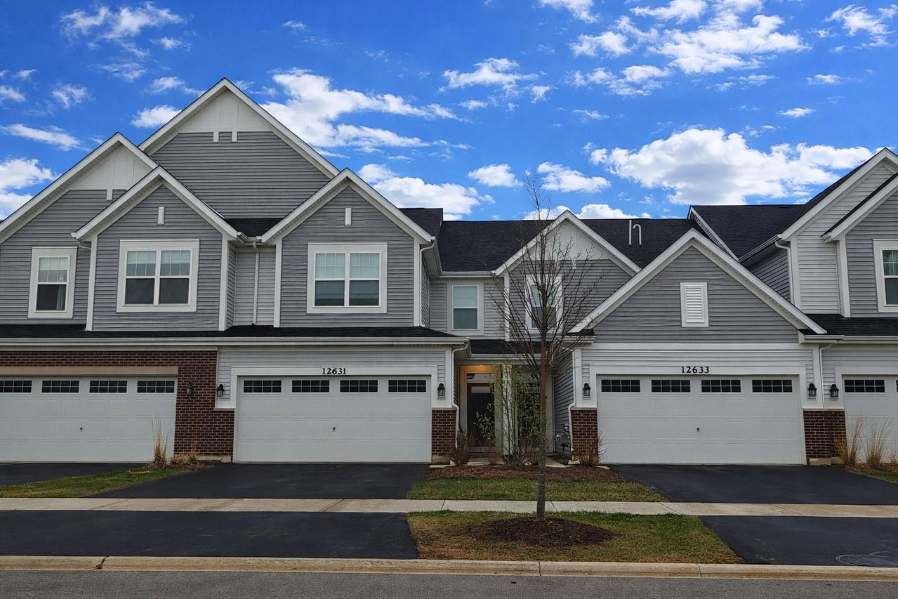 12631 S Potomac Dr., Plainfield, IL 60585