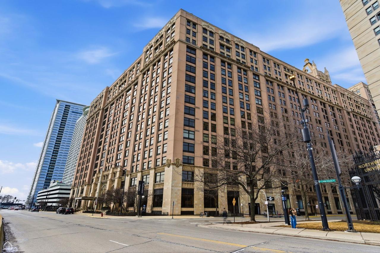 680 N Lake Shore Dr. #1410, Chicago, IL 60611