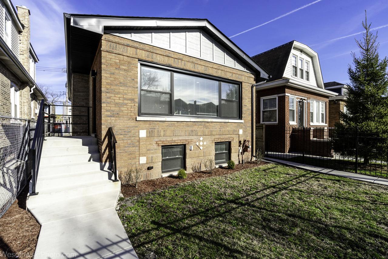 1047 N Saint Louis Ave., Chicago, IL 60651