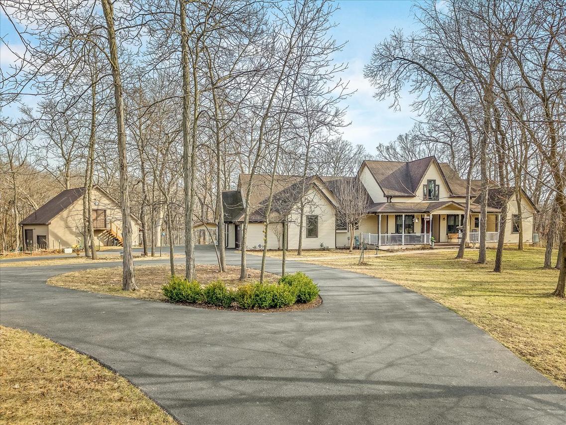 24-114 Lake Carroll Blvd., Lanark, IL 61046