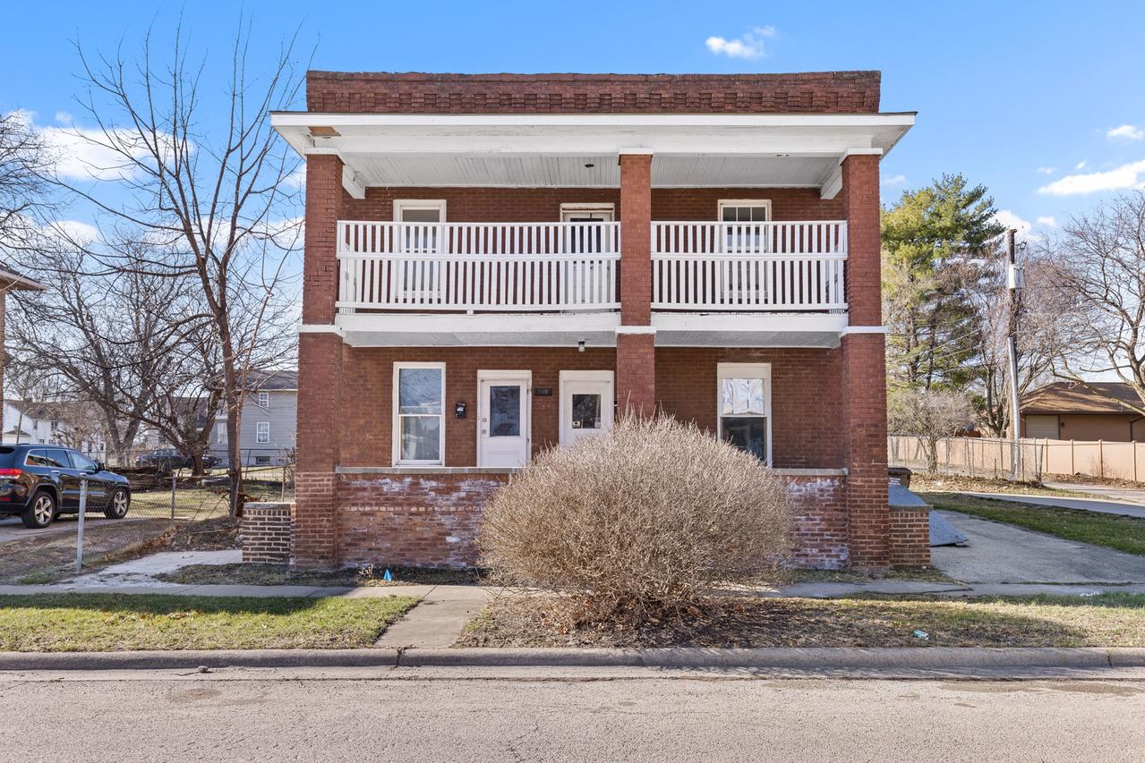 710 Kent St., Rockford, IL 61102