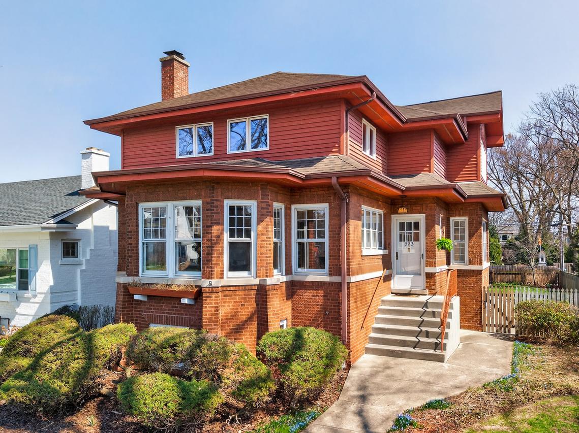 [Address Hidden by Seller], Park Ridge, IL 60068