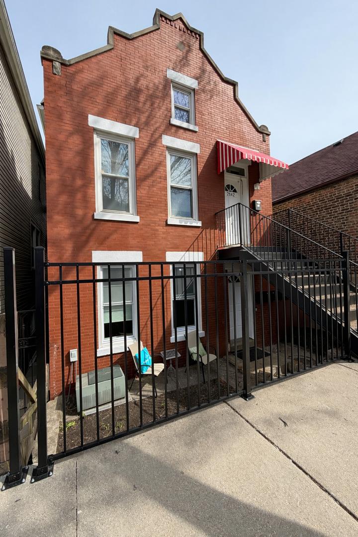 2142 W 18th St., Chicago, IL 60608