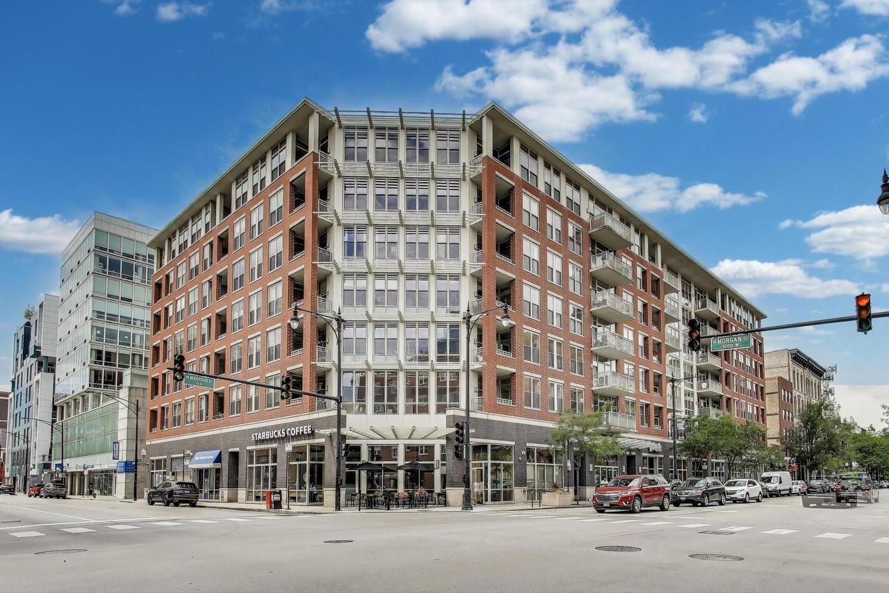 1001 W Madison St. #710, Chicago, IL 60607