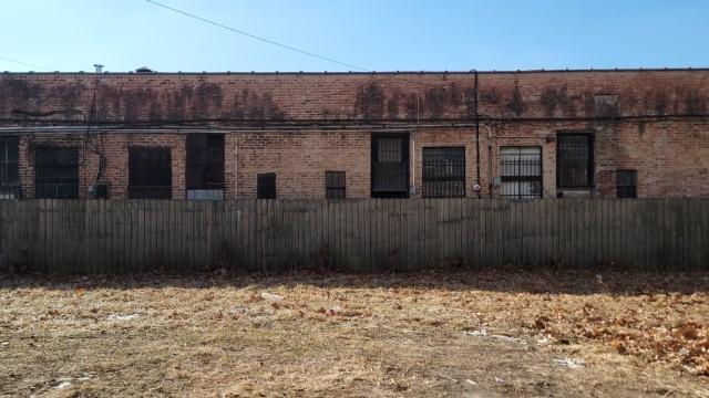 6051 S Saint Lawrence Ave., Chicago, IL 60637