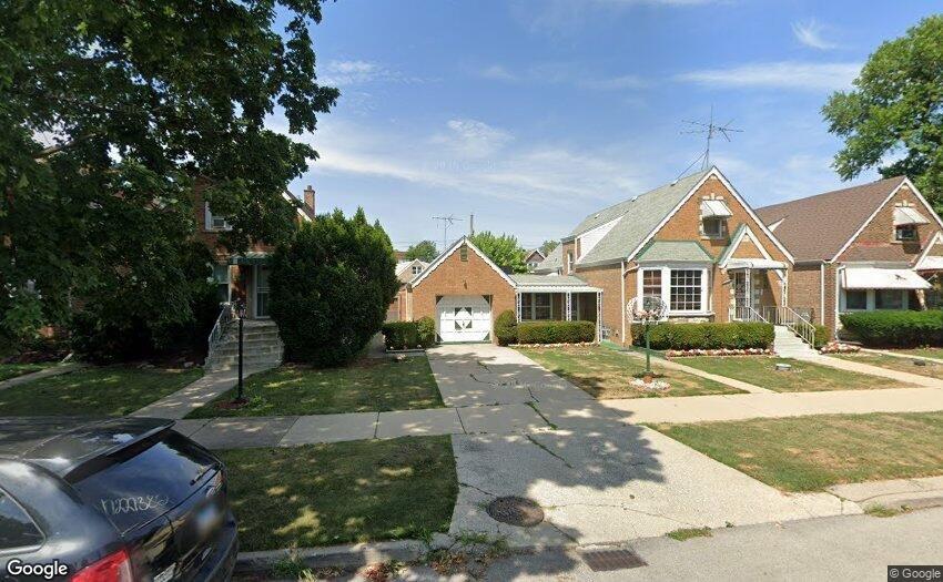 10210 S Rhodes Ave., Chicago, IL 60628