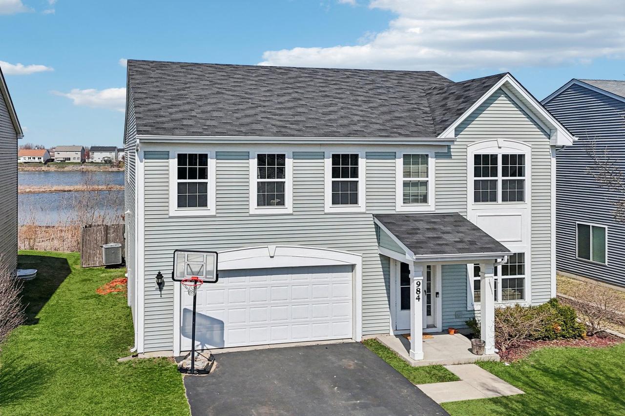 984 Richard Brown Blvd., Volo, IL 60073