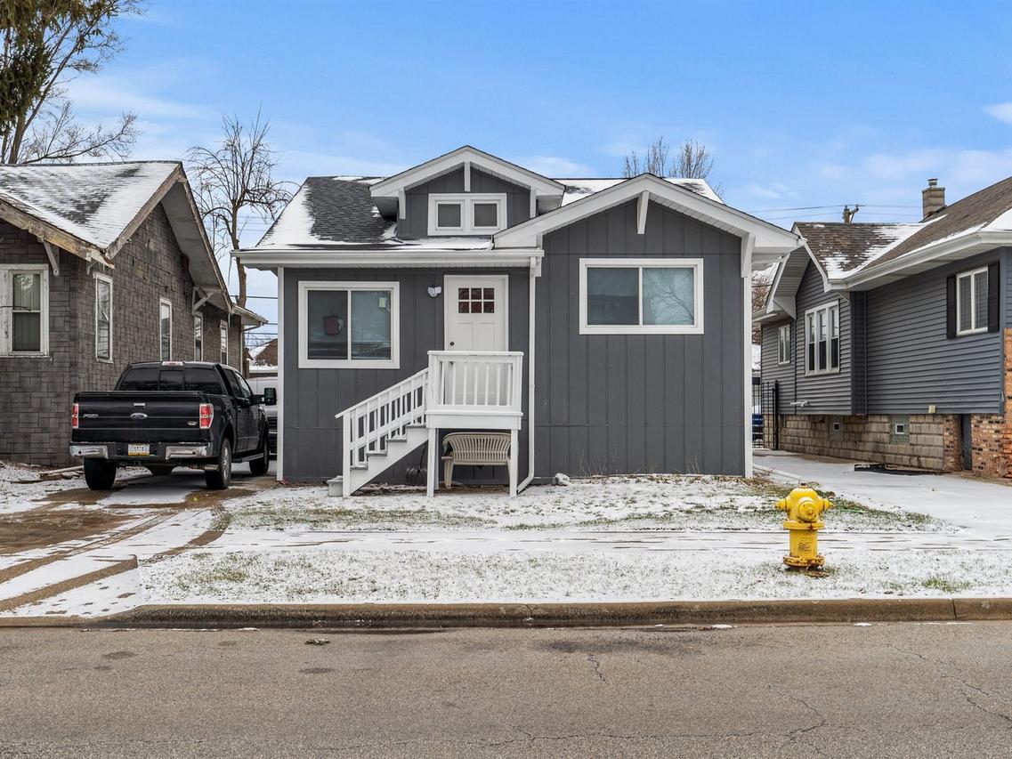 319 156th Pl., Calumet City, IL 60409