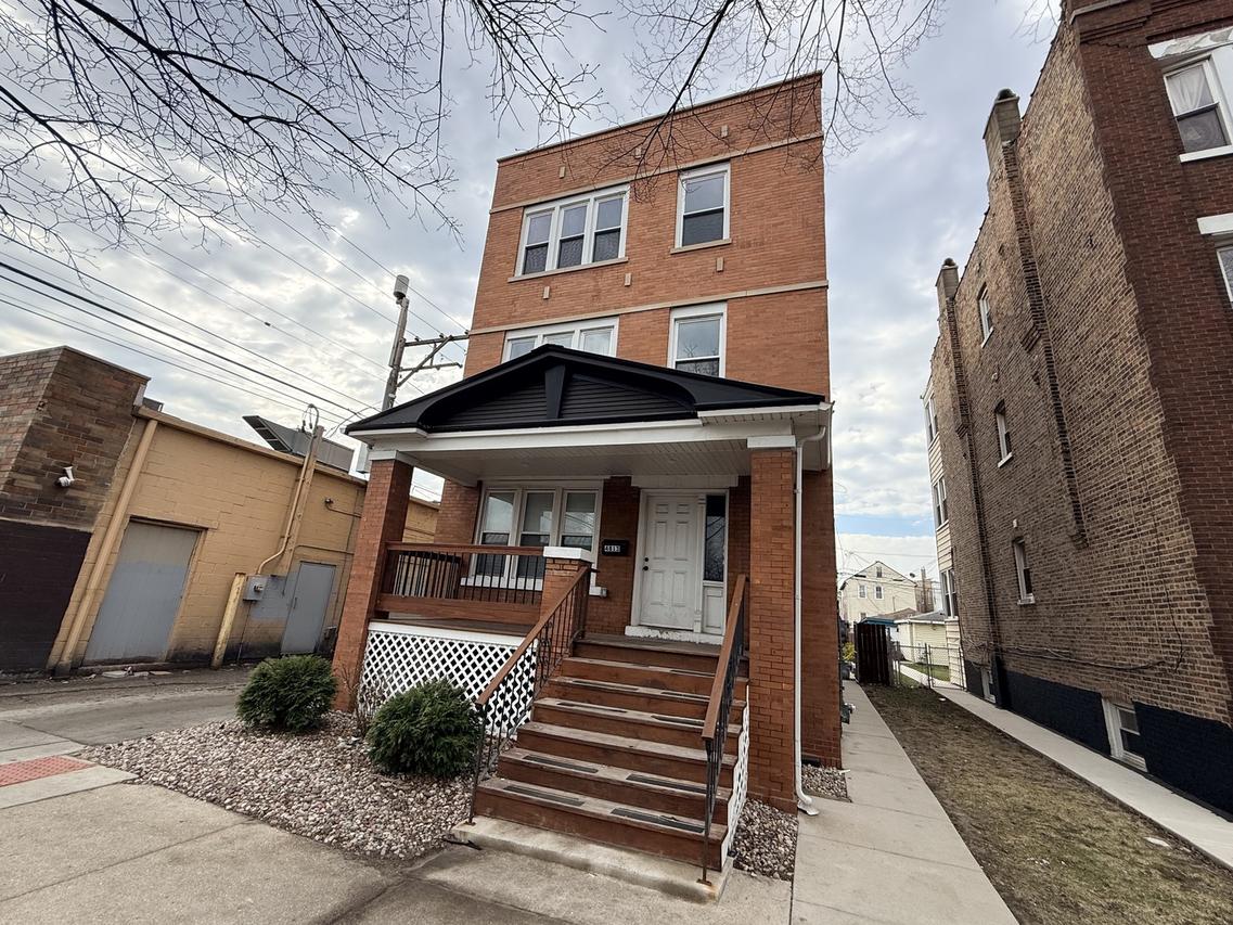 4813 W 22nd Pl., Cicero, IL 60804