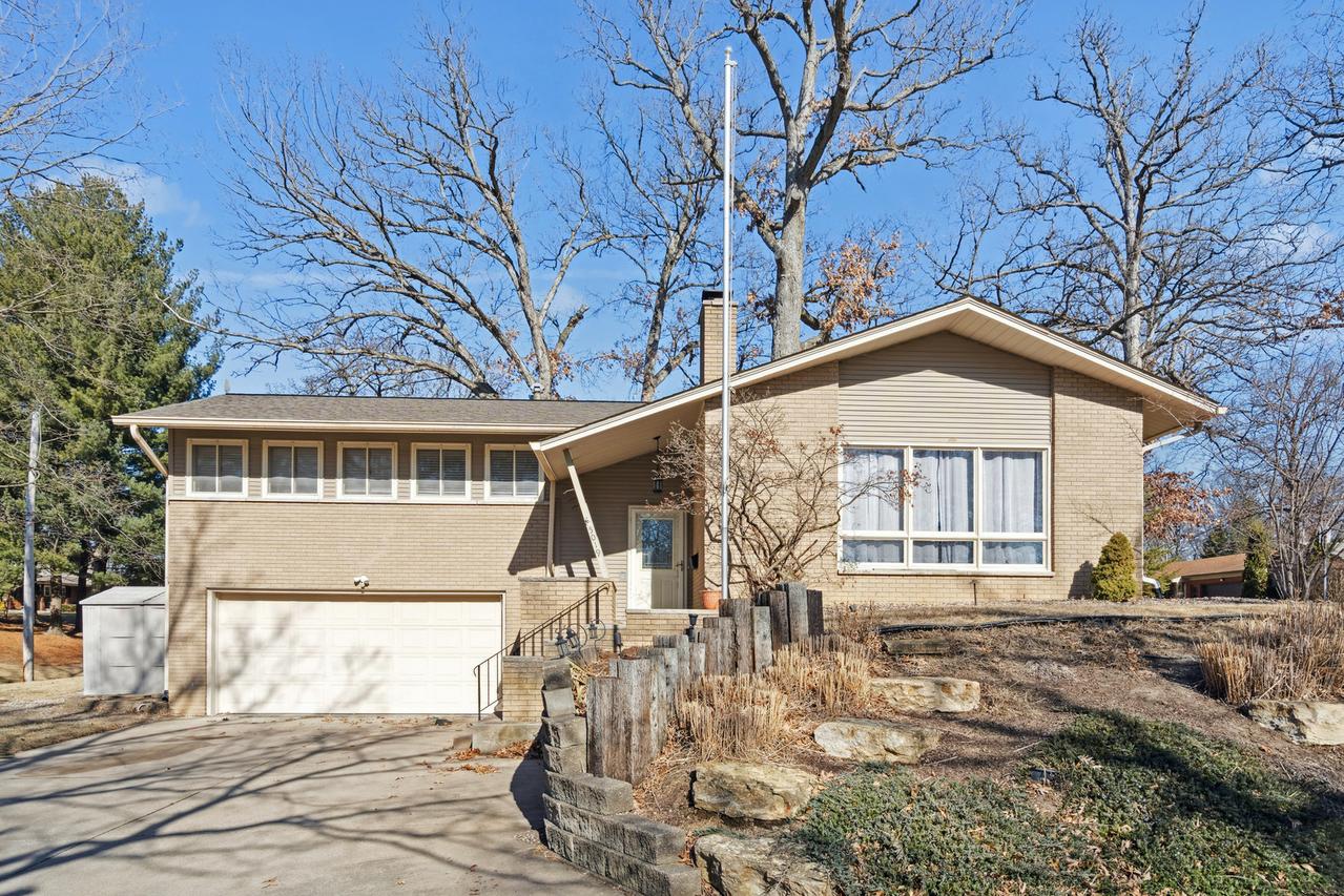 5019 34th Avenue A St., Moline, IL 61265