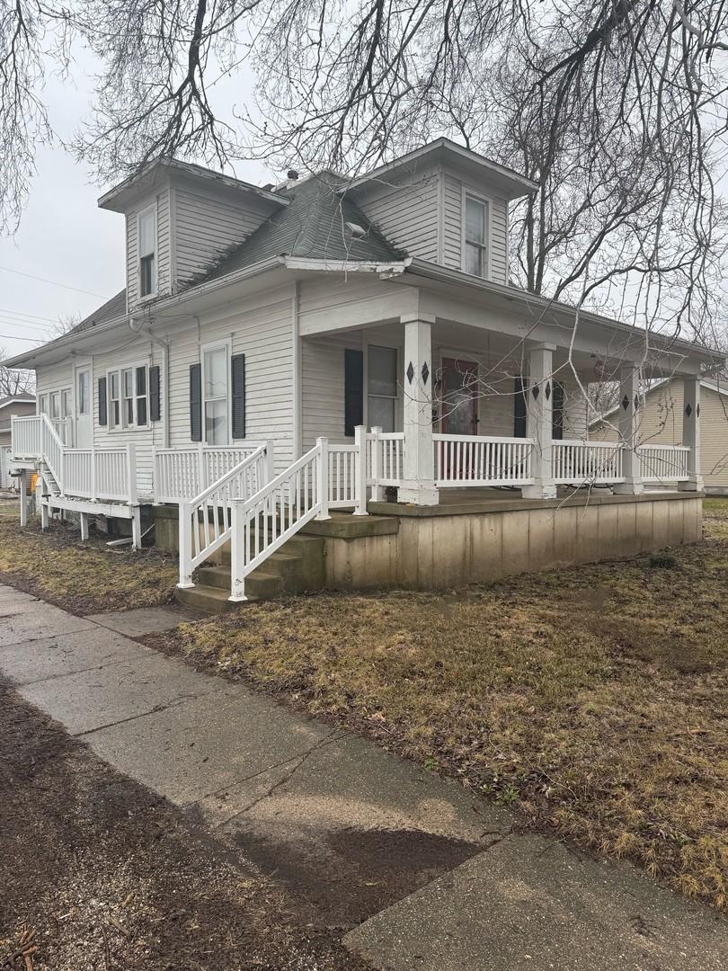 506 S Beech St., Arthur, IL 61911