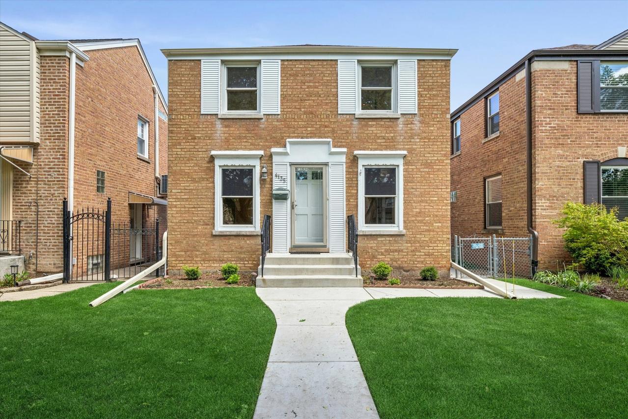 4135 N Pontiac Ave., Chicago, IL 60634