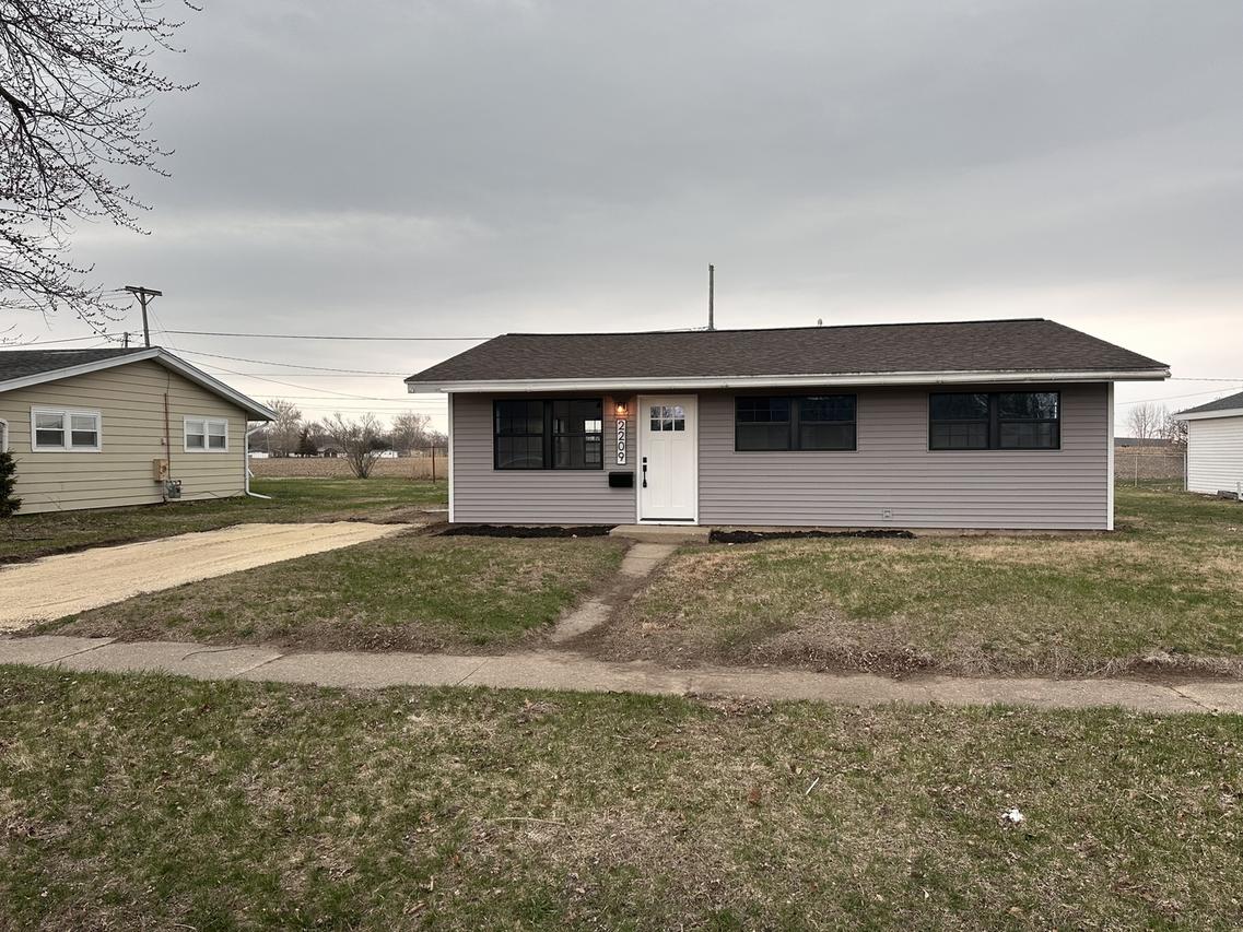 2209 Canal St., Rock Falls, IL 61071