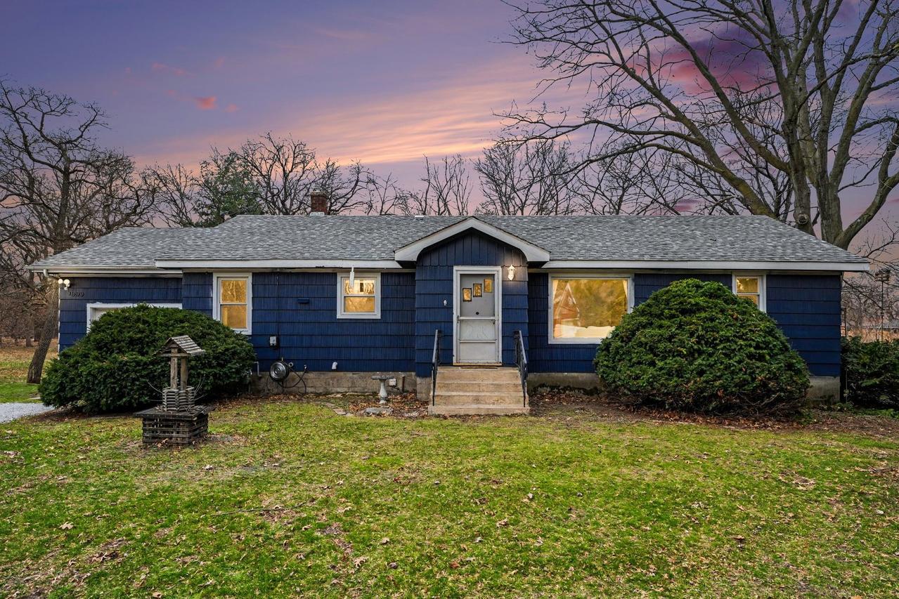 1999 Indiana Ave., Lansing, IL 60438