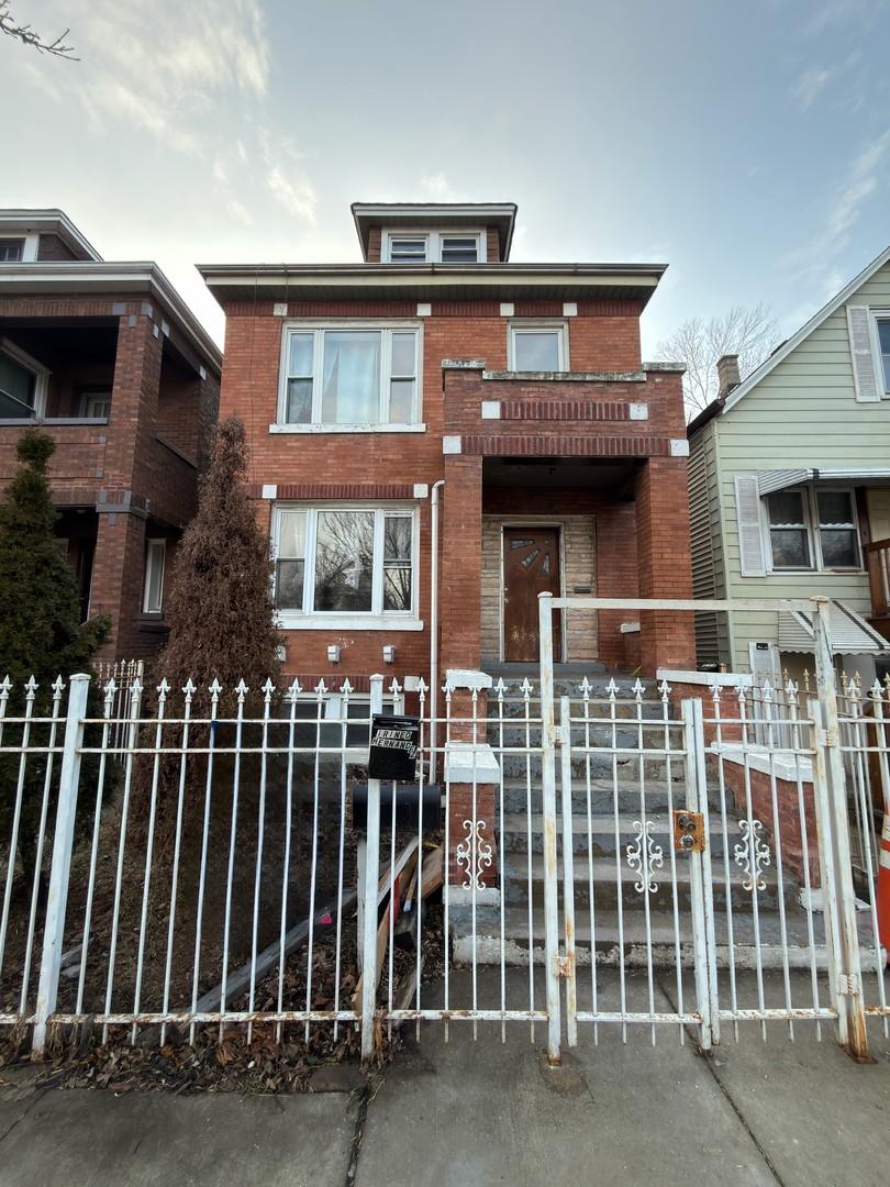 4608 S Fairfield Ave., Chicago, IL 60632