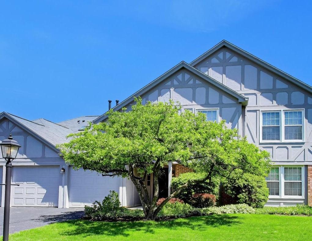 927 Kilkenny Dr. #A, Wheaton, IL 60189